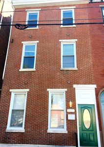 963 N 6th St, Philadelphia, PA, 19123