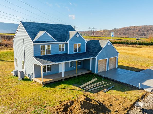 48 Maple Crest Dr, Nescopeck, PA 18635