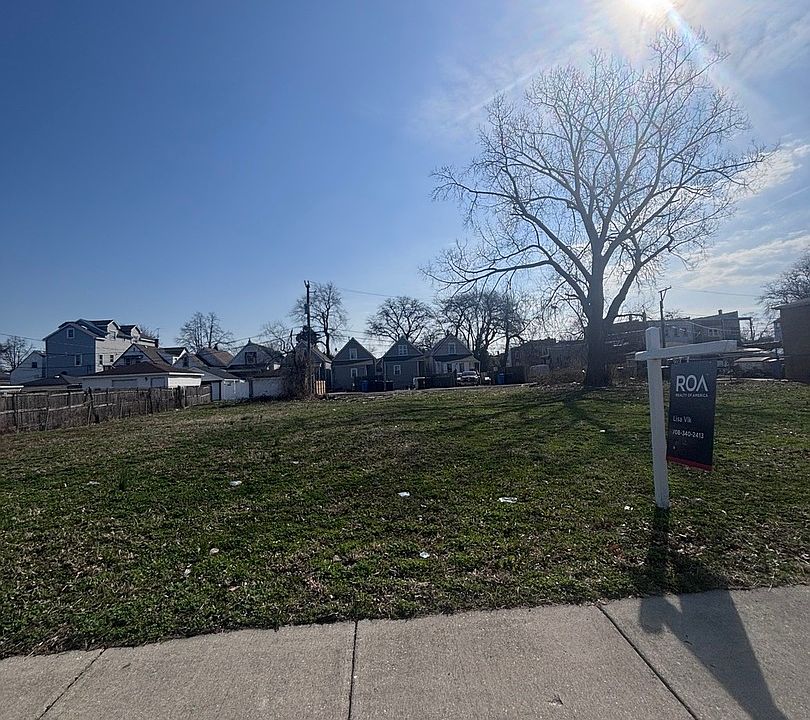 2nd image of 6137 S Paulina St