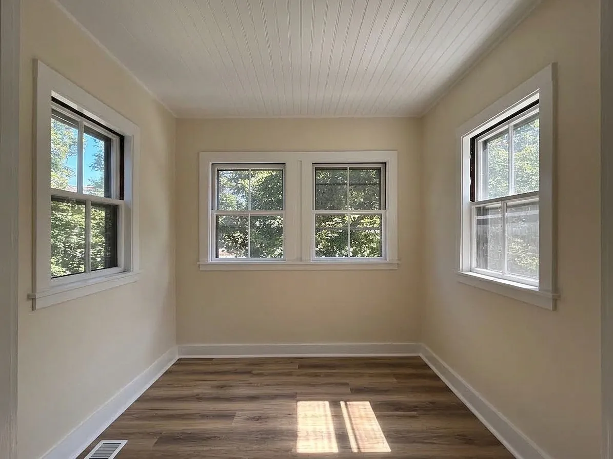 2 bed, 1.0 bath, 878 sqft, $2,600 — Photo 4