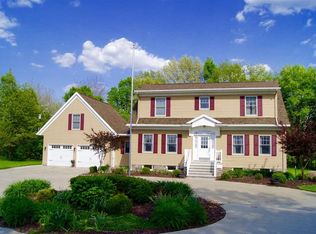 2116 S Stonebridge Rd, Warsaw, IN 46580