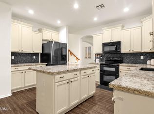 969 E Oakland St, Gilbert, AZ 85296