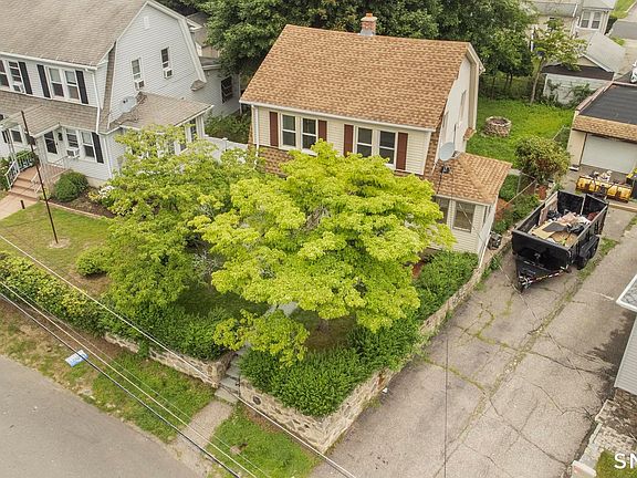 5th image of 100 Atwood Avenue