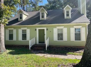 1105 Millridge Dr, Greensboro, NC 27407