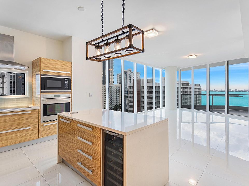1st image of 2020 N Bayshore Dr #1101-1201