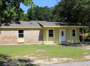 8002 Coronet Dr, Pensacola, FL 32514