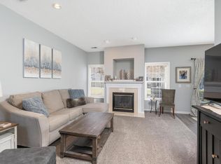 7575 Derby Ln, Shakopee, MN 55379