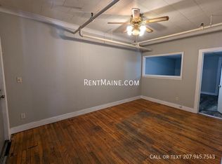 569 Hammond St APT 2, Bangor, ME 04401