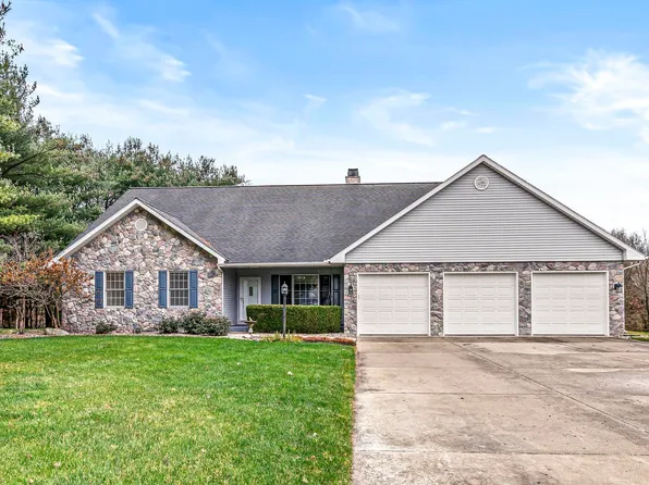 51082 Stratford Ct, Elkhart, IN 46514