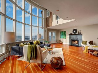 5421 Beach Dr SW, Seattle, WA 98136