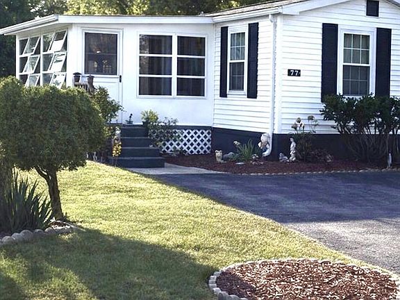 2nd image of 77 Wright Way