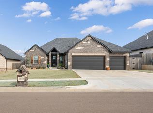 11625 NW 104th St, Yukon, OK 73099