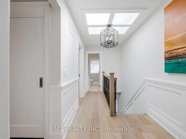 50 Thursfield Cres — Photo 22