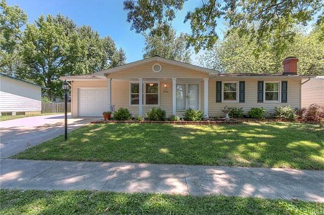 1st image of 1963 Mantilla Dr
