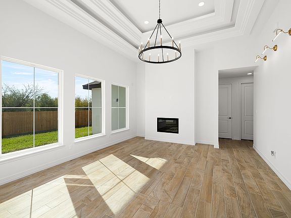 5th image of 1705 Ozark Ave
