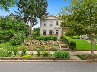 2933 28th St NW, Washington, DC 20008