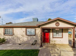 1300 Drury Ln, Bakersfield, CA