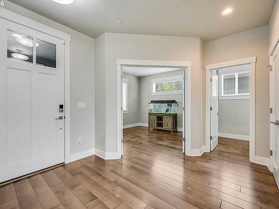 4th image of 1644 NW Rolling Hills Dr