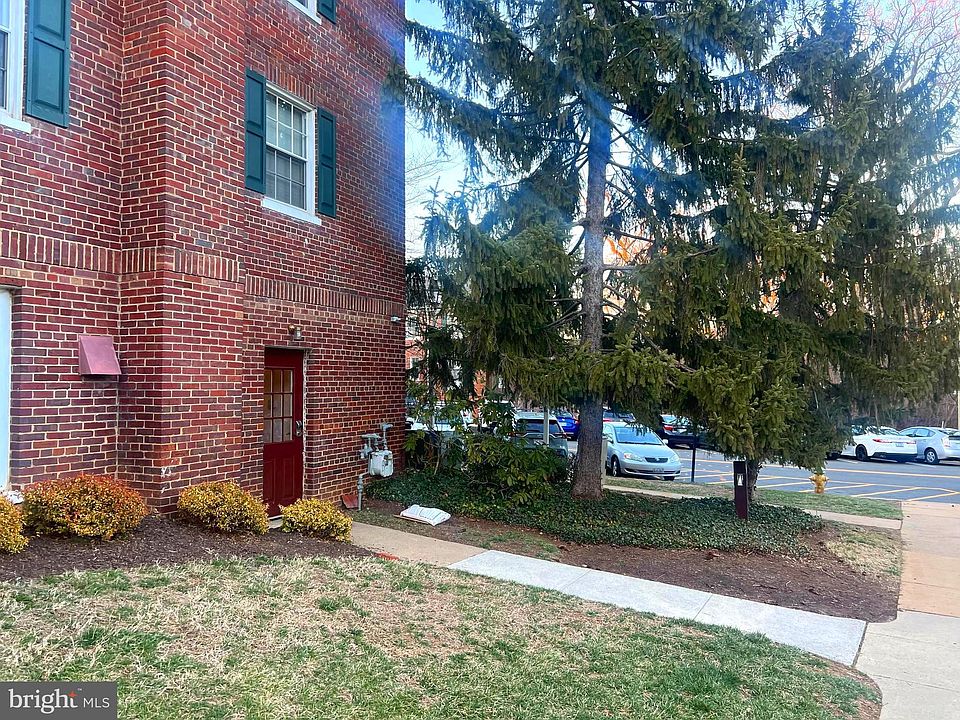 2nd image of 1782 N Troy St #15703