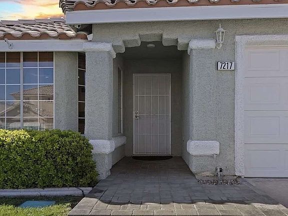 4th image of 7217 Pisa Ave