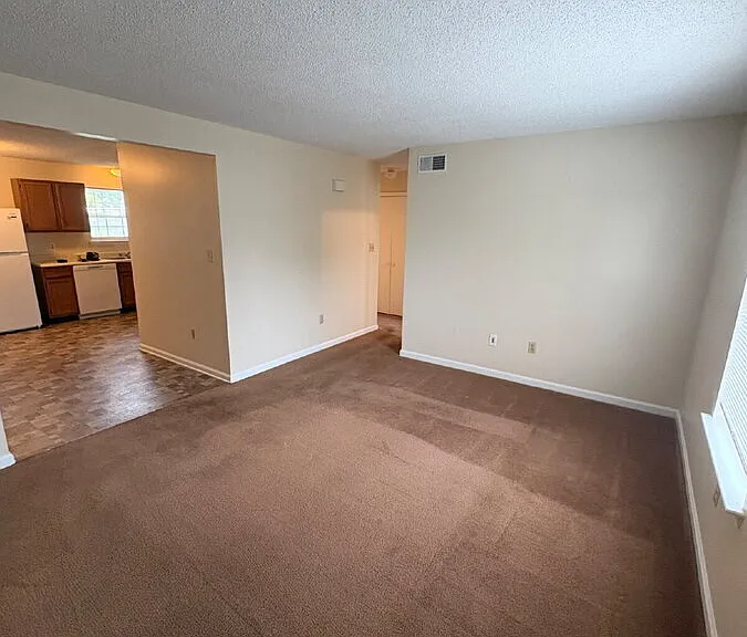 109 Pennie Ln #B — Photo 11