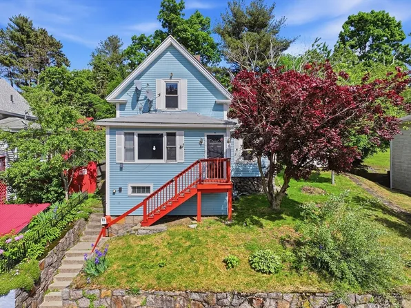 68 Brooks St, Worcester, MA 01606