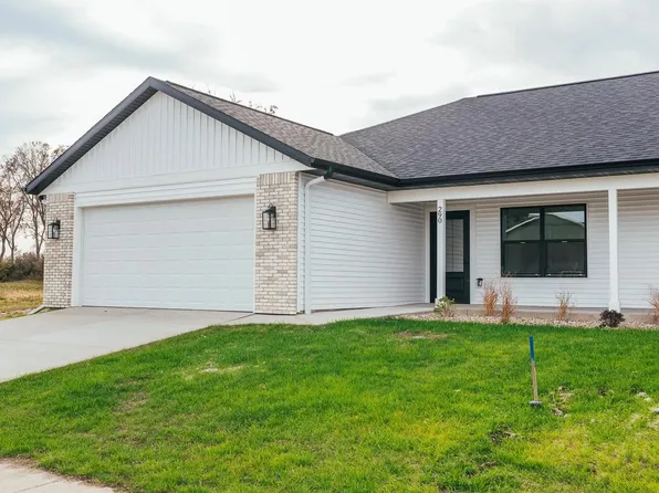 290 Santa Maria Drive, Arlington, WI 53911