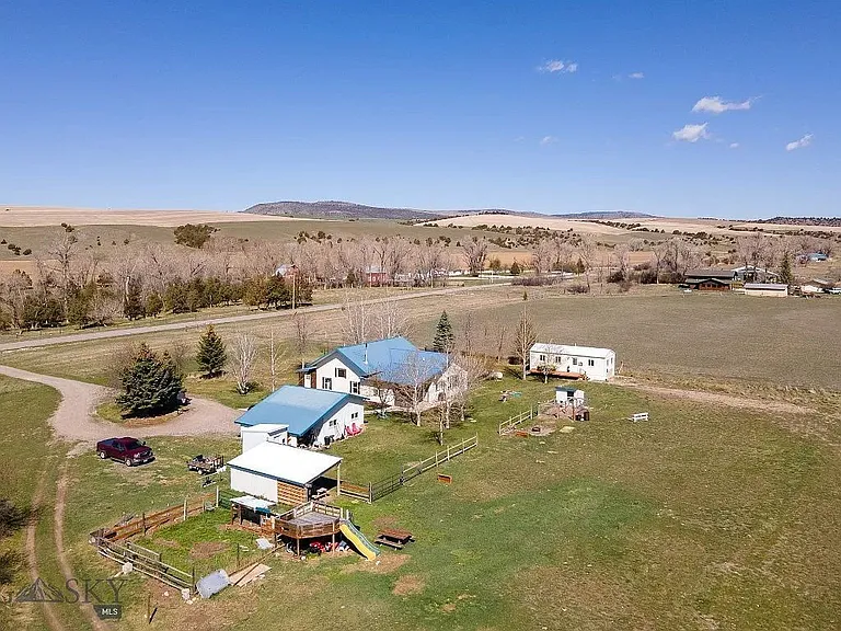 9150 Dry Creek Rd — Photo 25