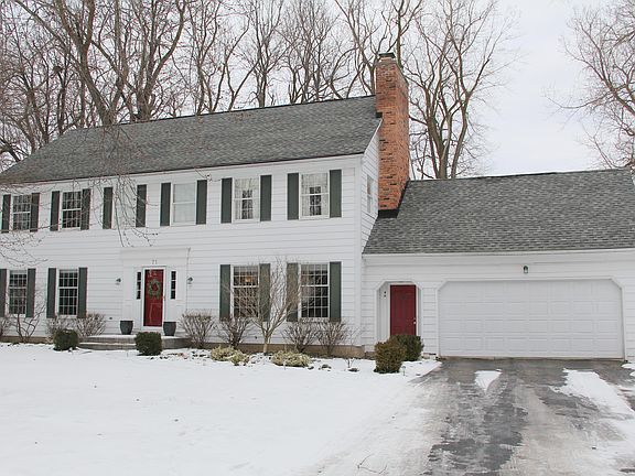 2nd image of 71 Wood Acres Dr