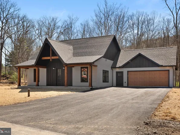 9062 Murray Run Rd, Huntingdon, PA 16652