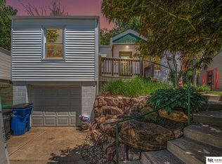 9609 N 31st St, Omaha, NE 68112