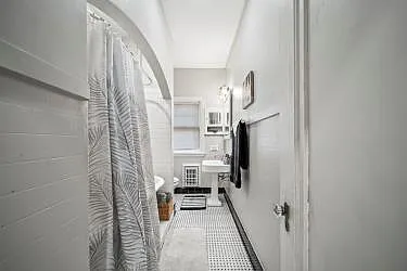 1506 S Florence Pl — Photo 14
