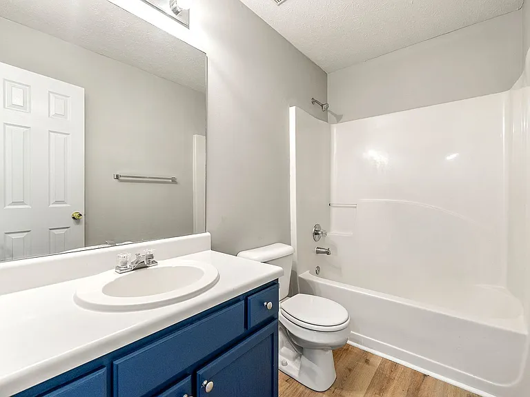 Westshire Townhomes — Photo 17