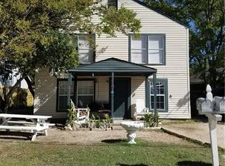 1108 E 24th St, Bryan, TX 77803