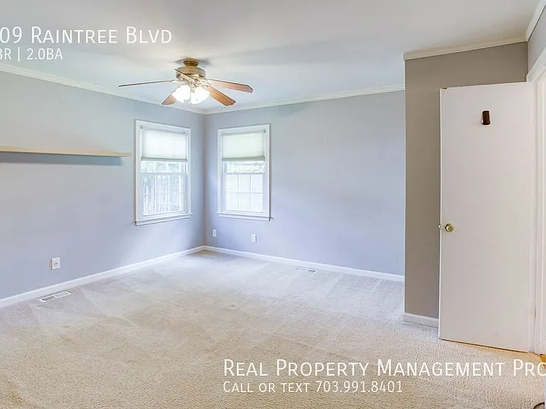 209 Raintree Blvd — Photo 29