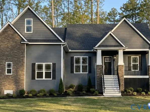 5980 Deer Path Dr, New Kent, VA 23124