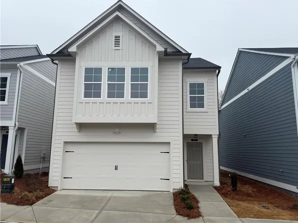 111 Mill Pond Ln, Calhoun, GA 30701