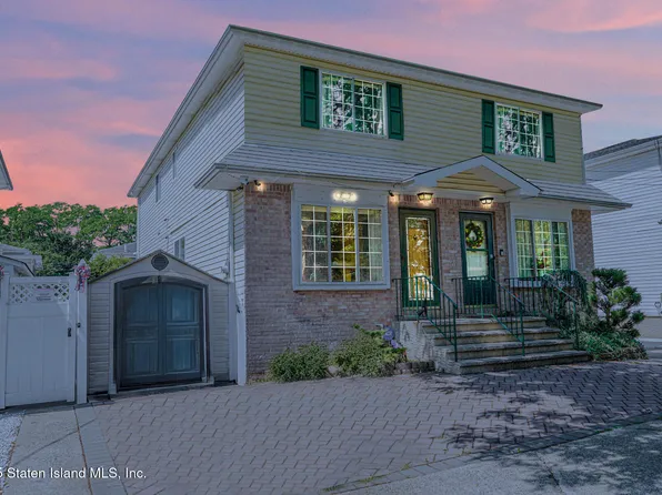 104 Winfield St, Staten Island, NY 10305