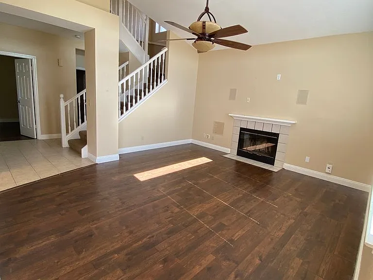 229 Potrero St — Photo 10