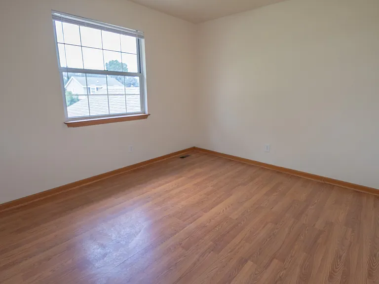 42091 Greenwood Dr — Photo 18