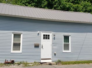 6 Plunkett Ln, Adams, MA 01220