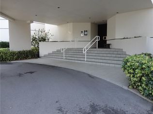 5950 Pelican Bay Plz S APT 102, Gulfport, FL 33707