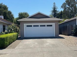 979 Stanislaus Way, Santa Rosa, CA 95401