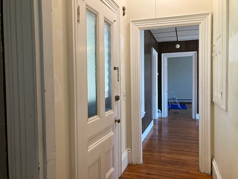 75 Dean Ave — Photo 10