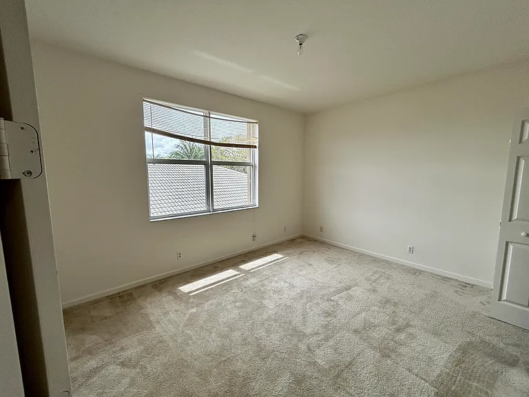 9249 Pineville Dr — Photo 32