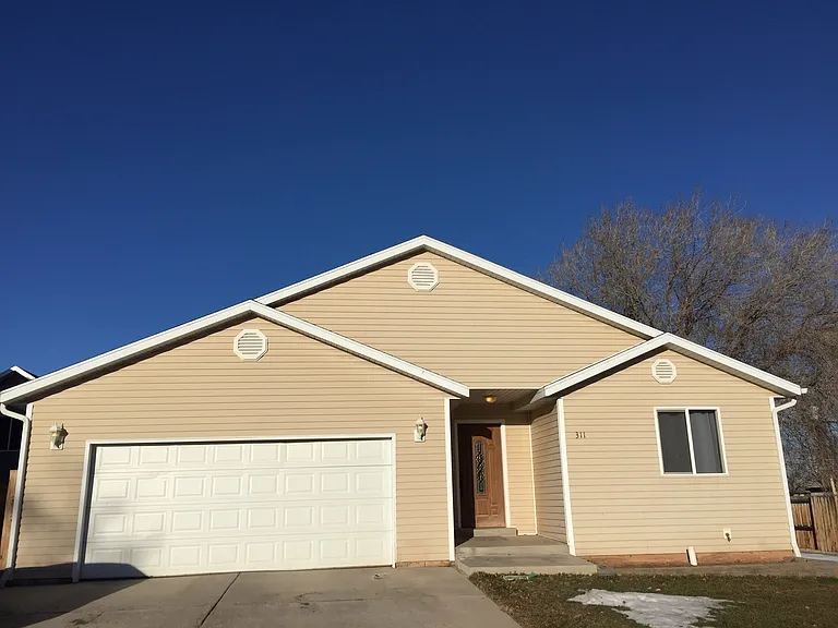 311 N 700 W #1 — Photo 15