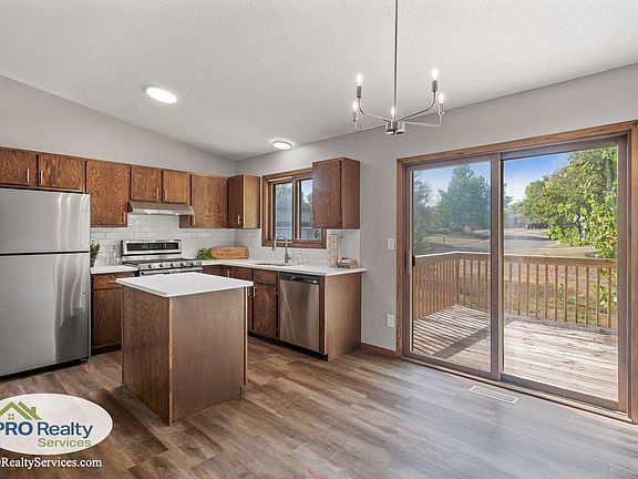 3rd image of 4467 Slater Rd