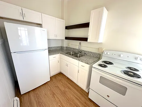 455 Main St #101 Photo 1