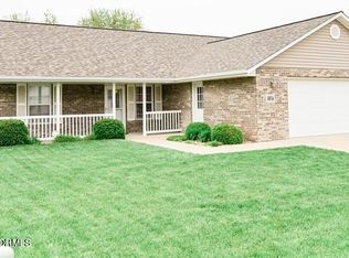 4056 Oxford Rd, Jefferson City, MO 65109