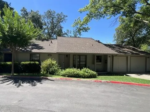 3948 Park Circle Ln, Carmichael, CA 95608